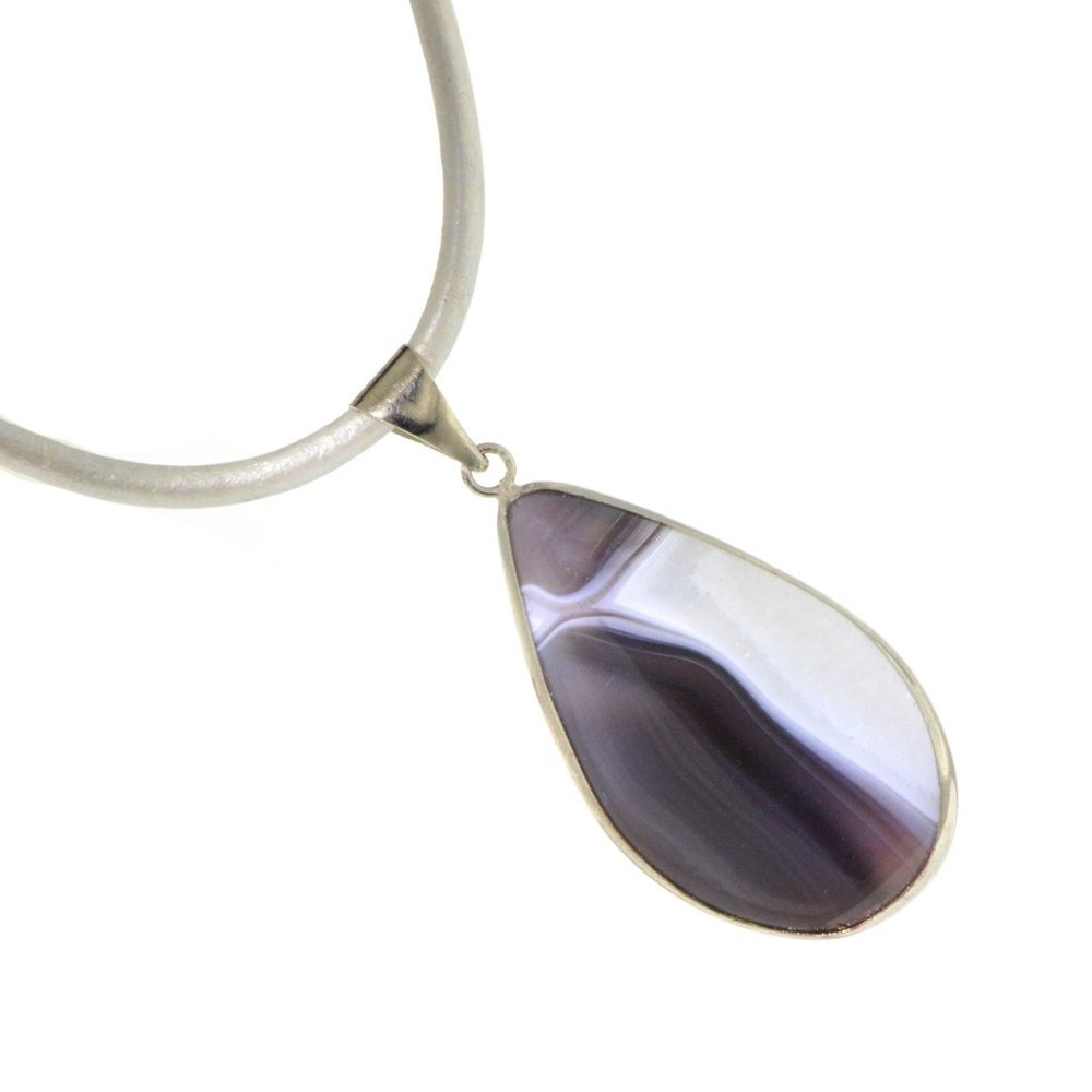 Unisex White Black Agate Gemstone Crystal Necklace